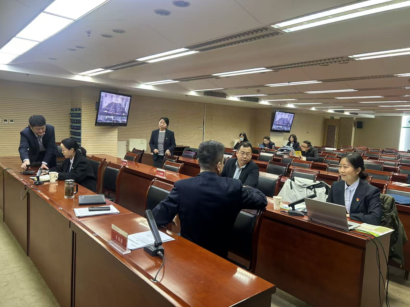 图片2.png 图片2.png