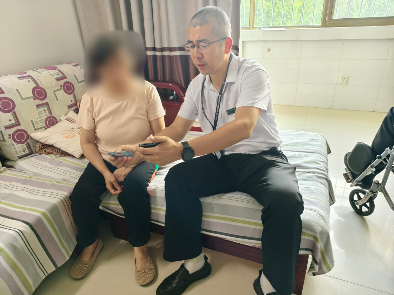灵宝管理部： 靠前服务暖民心 便民举措惠群众
